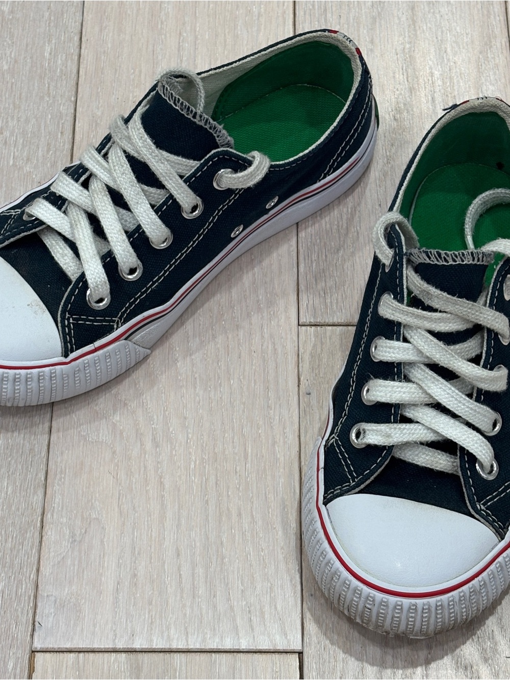 P.F. Flyers Kids Navy Canvas Low-Top Sneakers with White Toecaps